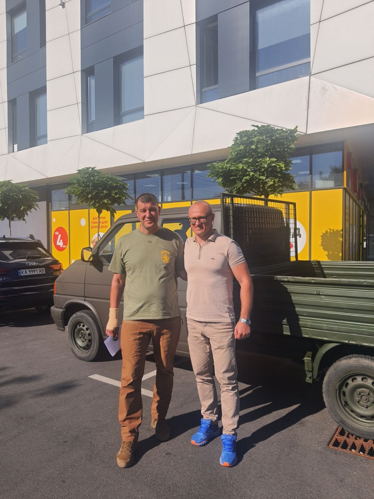 Придбали авто для ЗСУ